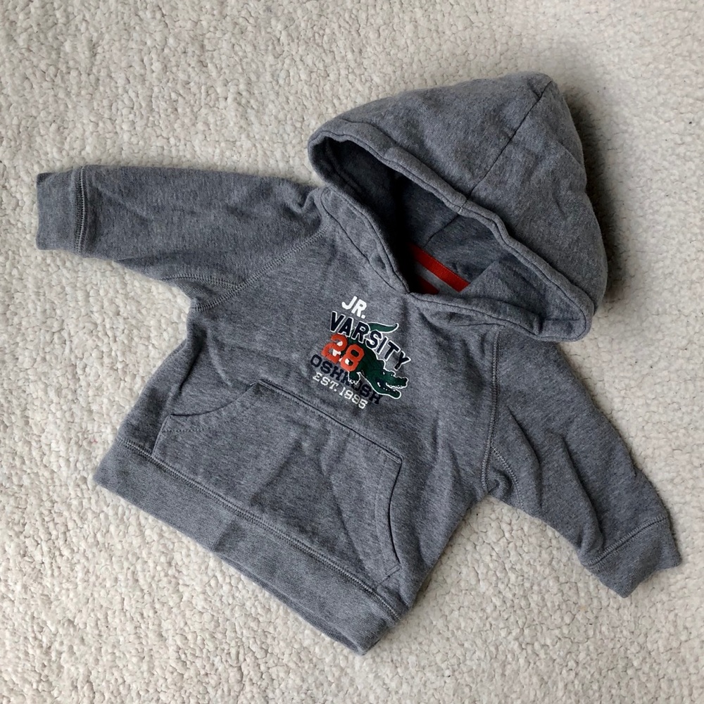 ⭐️4/$20⭐️ OshKosh B’gosh Sweatshirt /Hoodie
